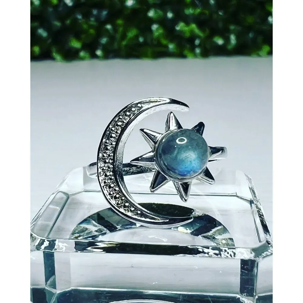 Labradorite Sun & Pavé Moon Adjustable Ring - Picture 3 of 3